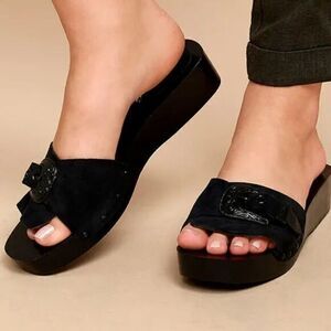 Free  People Black Suede Leather Buckled Wedges, Size 36 - Gently Used